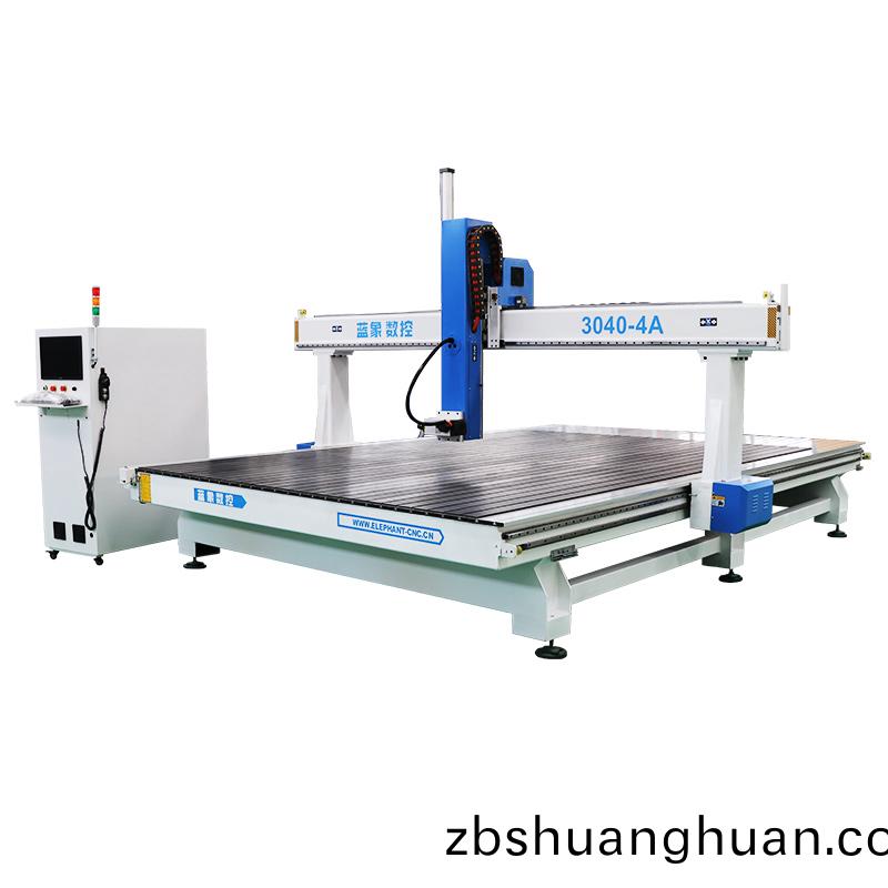 3040糢(mo)具加(jia)工(gong)中心