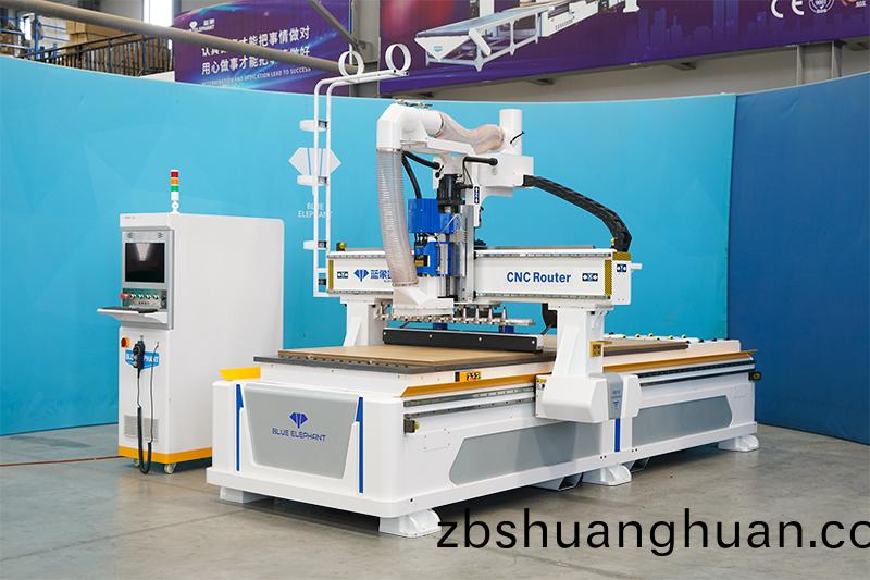 數(shù)控開(kai)料機(jī)