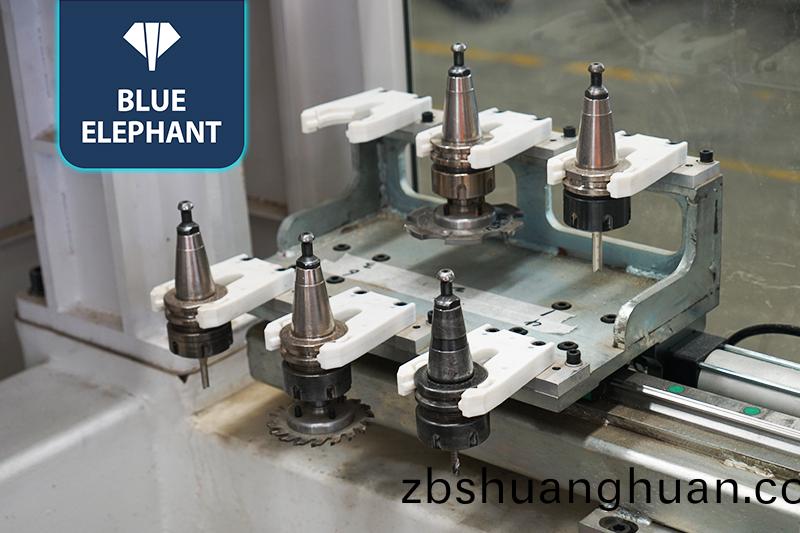 自動換刀六麵鑽