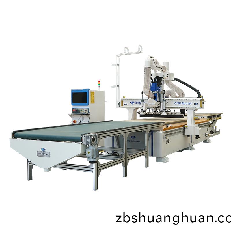 自(zi)動上(shang)下(xia)料(liao)直排(pai)加(jia)工(gong)中心