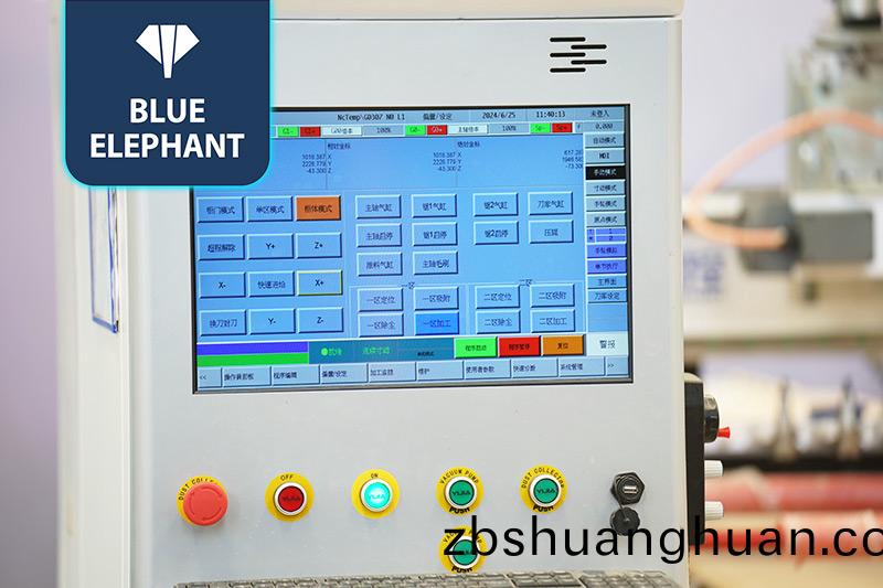 鋁木通用開料機