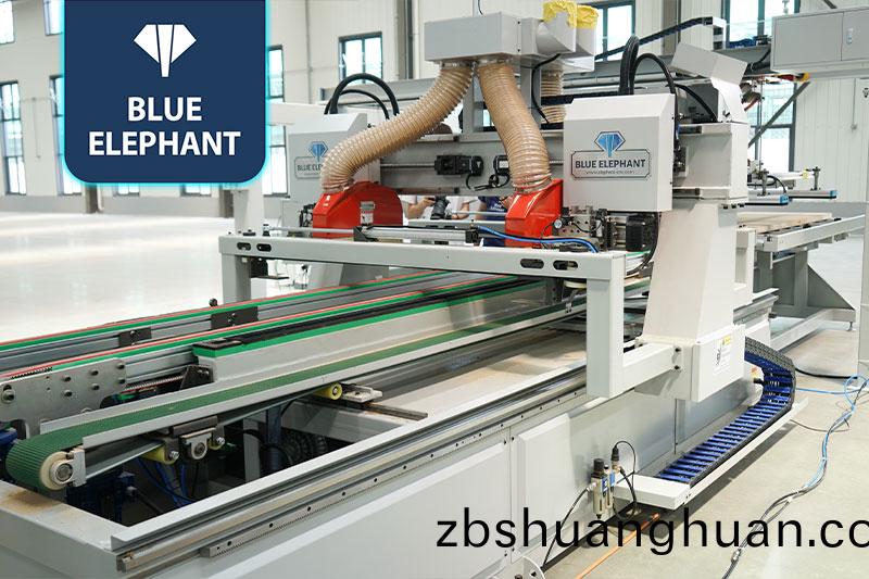 木門四邊鋸設(shè)備零部件4