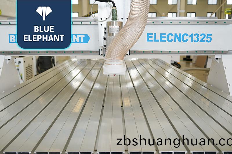 數(shu)控鵰刻機