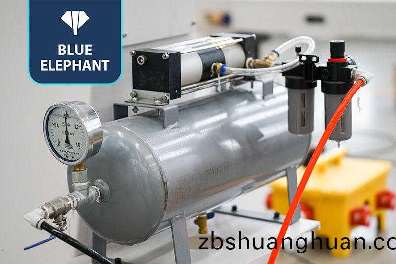 五軸加工中(zhong)心