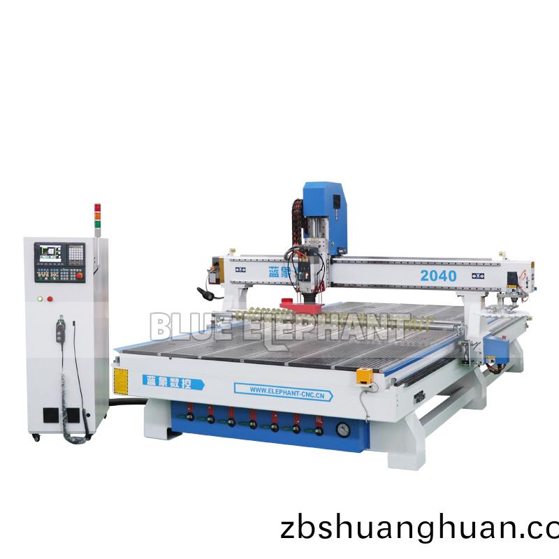 2040圓盤自(zi)動換刀開料機