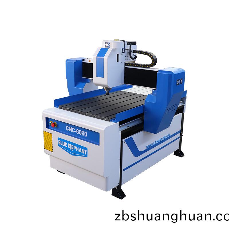   新型6090廣告鵰刻機