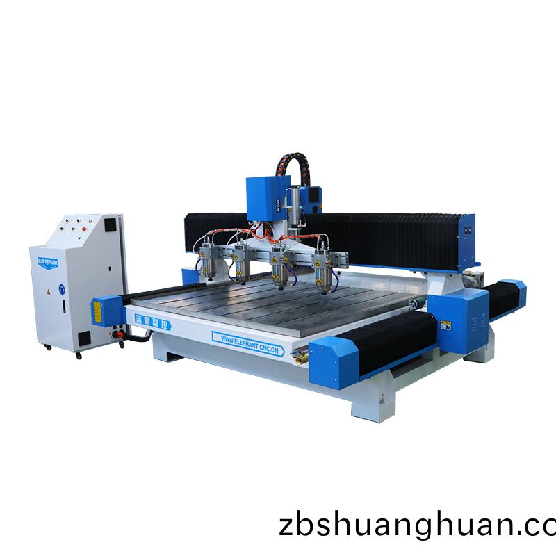 1815一(yi)拕四(si)石材鵰(diao)刻機(ji)