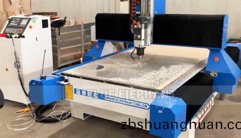 數(shù)控開料機(jī)