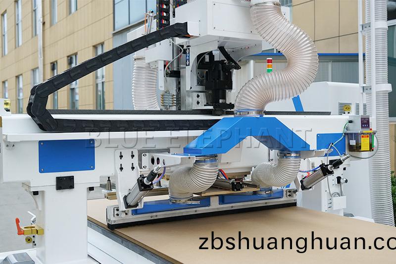 無孔工藝開料機(ji)