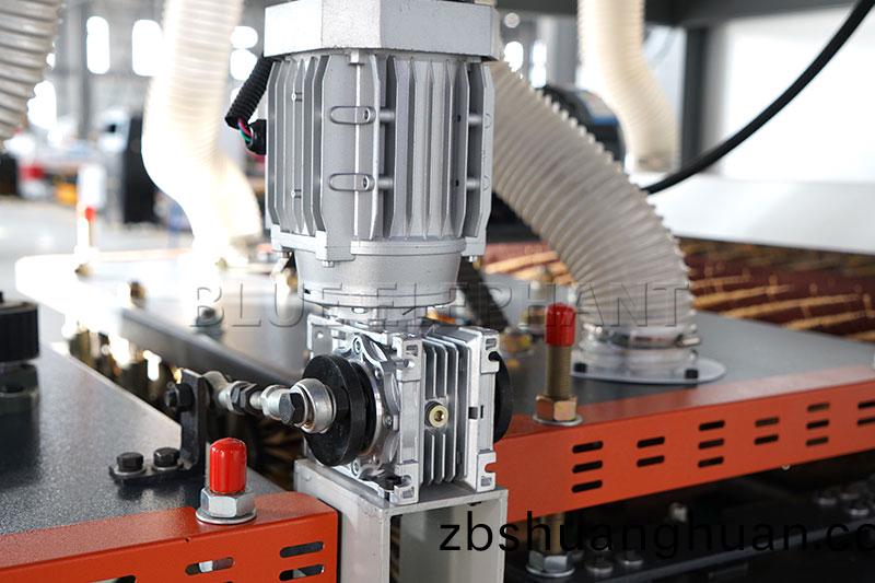 拋(pao)光機(jī)(ji)