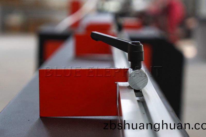 金屬條切割機(jī)