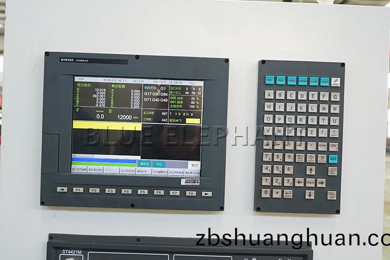 五(wu)軸加工中心