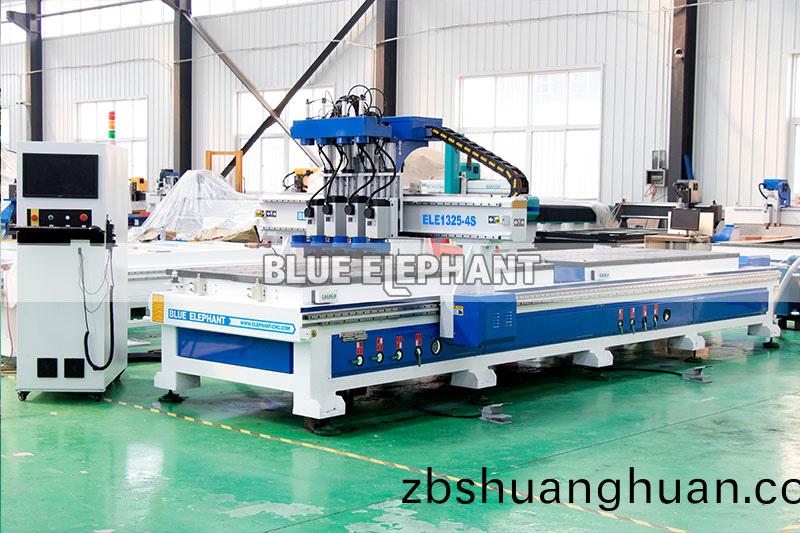 雙工位四工序開料機(ji)