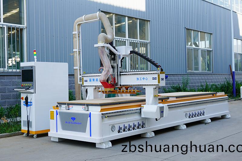 闆式傢具(ju)生産線